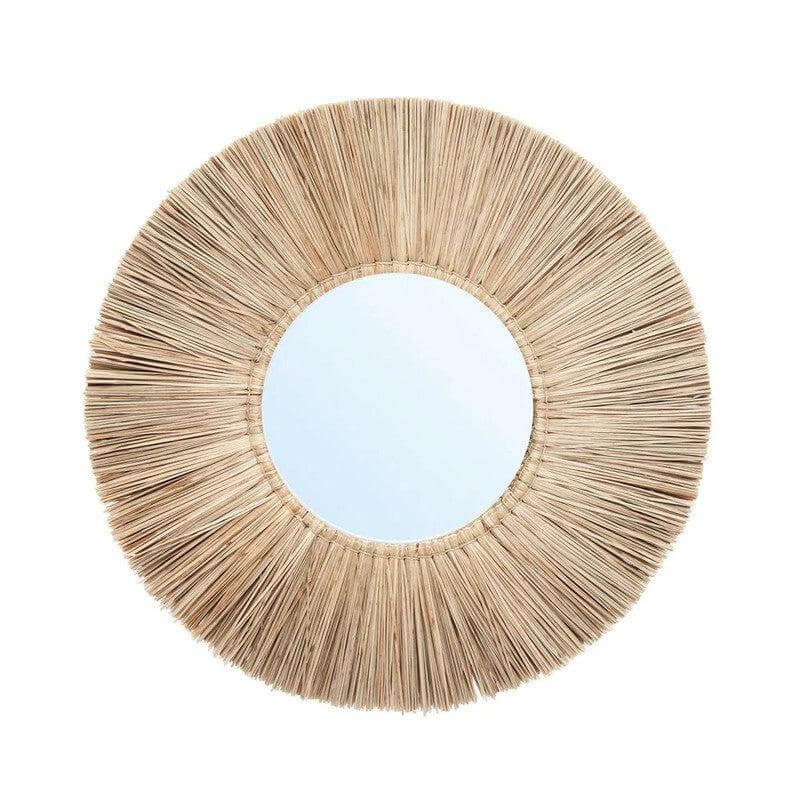 De Alang Alang Spiegel naturel, rond zeegras en glas, diameter 45cm. Perfect voor een bohemian interieur van Bazar Bizar Living.