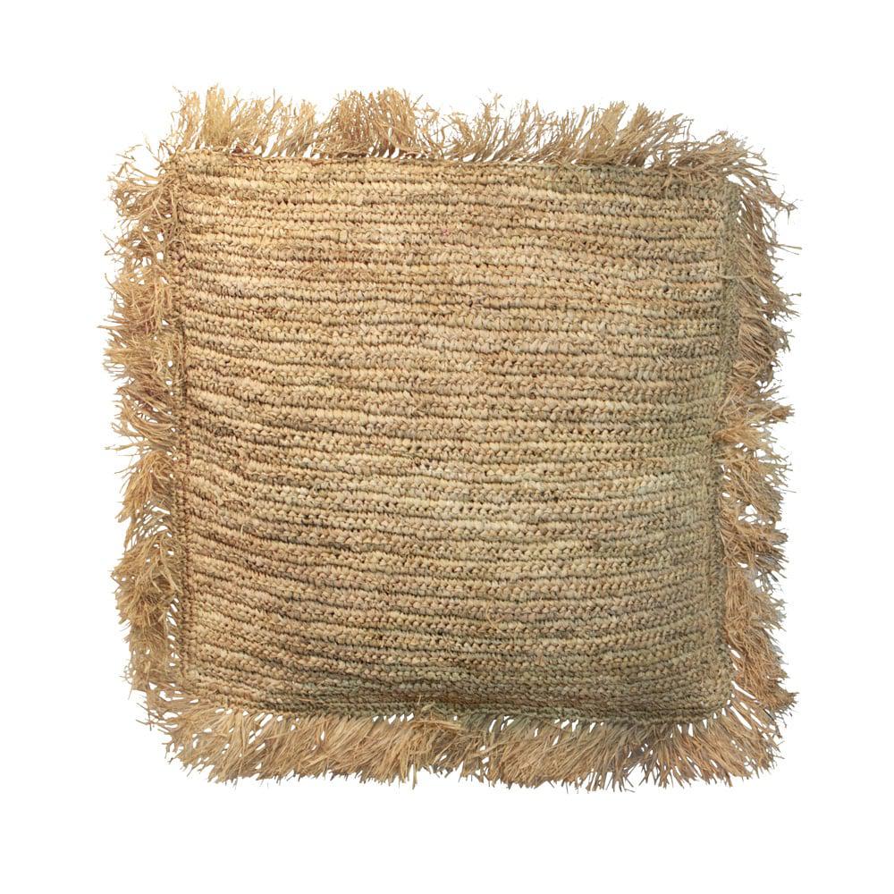 Alt Tag: Vierkante raffia kussenhoes in naturel kleur, handgeweven in Indonesië, voegt boho sfeer toe aan interieur, 60x60 cm.