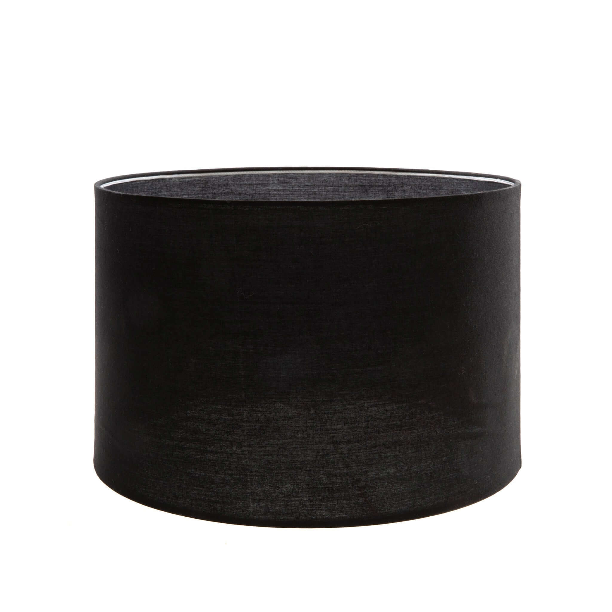 Tafellamp Teak Wood zwart Bazar Bizar Laat u inspireren door onze prachtige teakhouten tafellamp met zwarte stoffen kap die 100% sfeer creëert met zijn mooie kustlook. Het geeft een gezellig licht aan uw woonkamer, loungeruimte of slaapkamer.Elektrische k